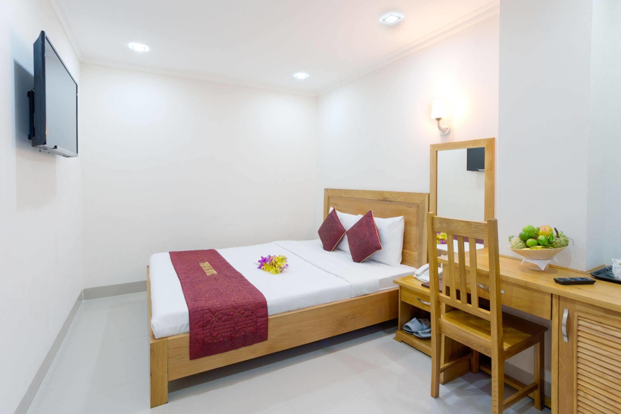Thien Hai Hotel Хошимин Экстерьер фото